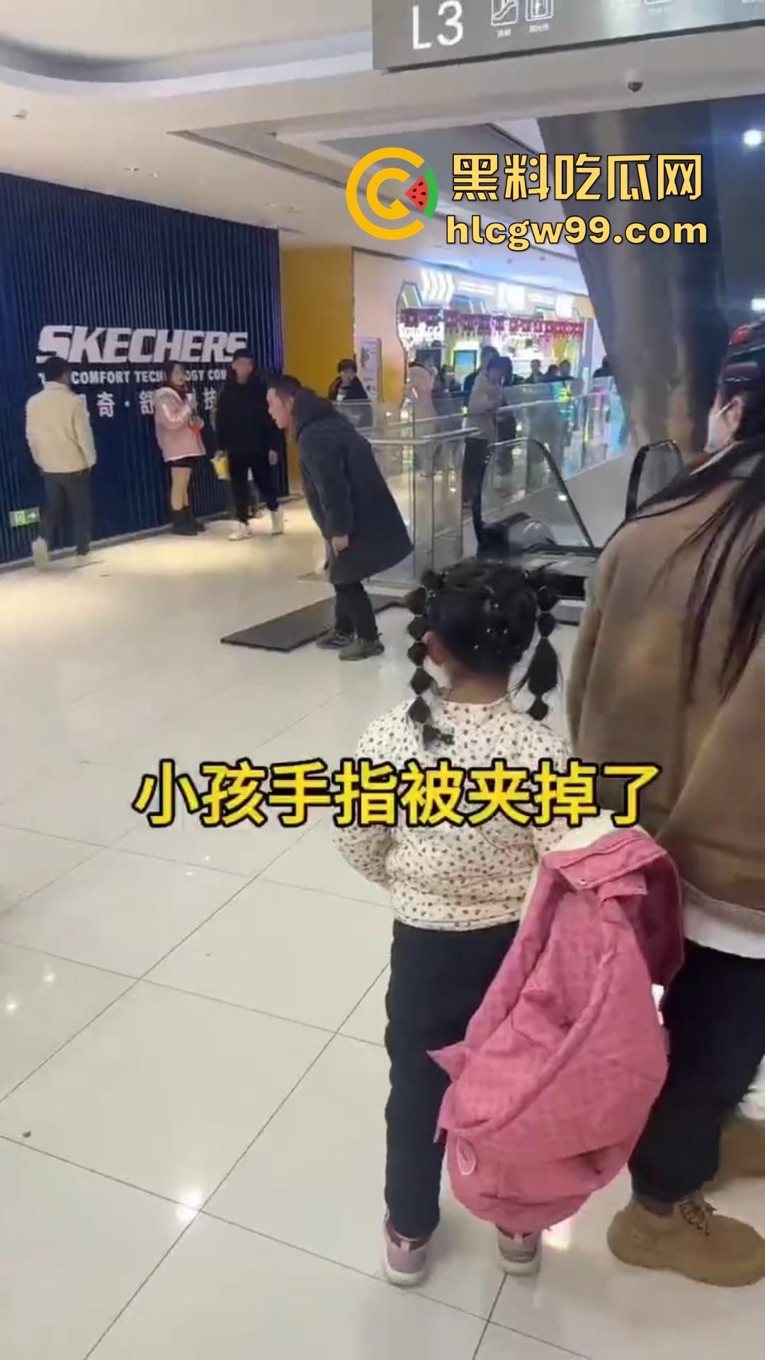 河南周口曦悦城惊现恐怖意外！幼童手指被电梯夹断卷入内部，卷入缝隙后一个多小时仍未找到！  第1张