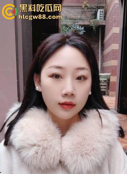 南宁小学骚货老师【刘悦湖】被校长开发的贱母狗，被操得嗷嗷叫爸爸，开发得顺风顺水！  第2张