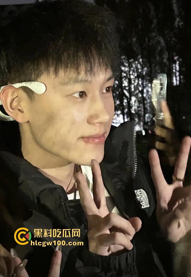 哈市抖音网红【杨可新cloud】种马门事件 手机曝光性爱视频堆成山，恋爱期间狂出轨，时间管理大师私生活淫乱不堪！  第10张