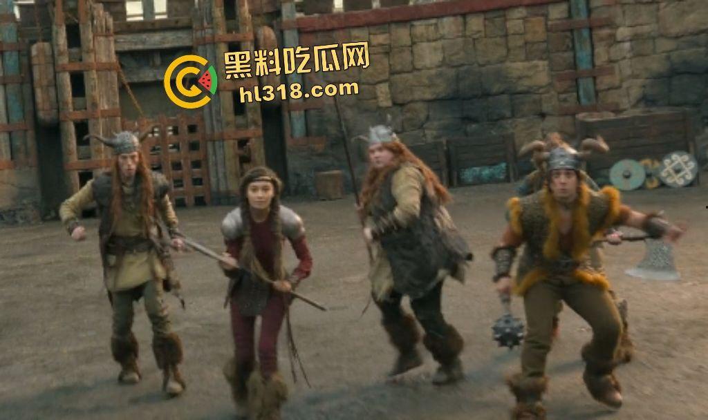 《新驯龙高手》小嗝嗝联手夜煞没牙仔打破族群壁垒，热血冒险不惧生死带领所有龙族一起打败恶龙  第4张