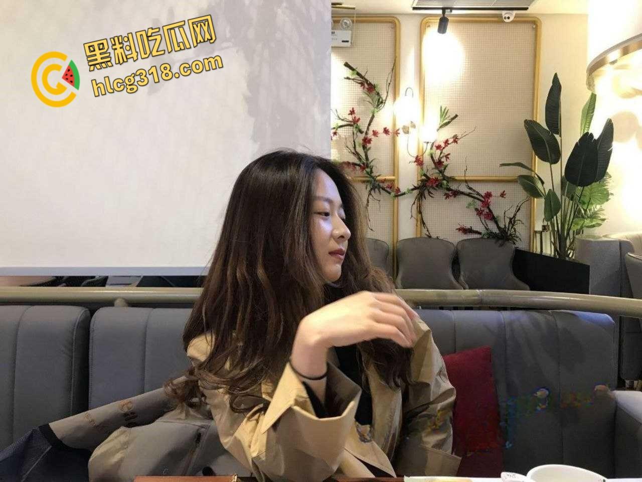 极品反差母狗少妇人妻，生活照很清纯私底下反差母狗一只，捆绑调教才是她的最爱！  第3张