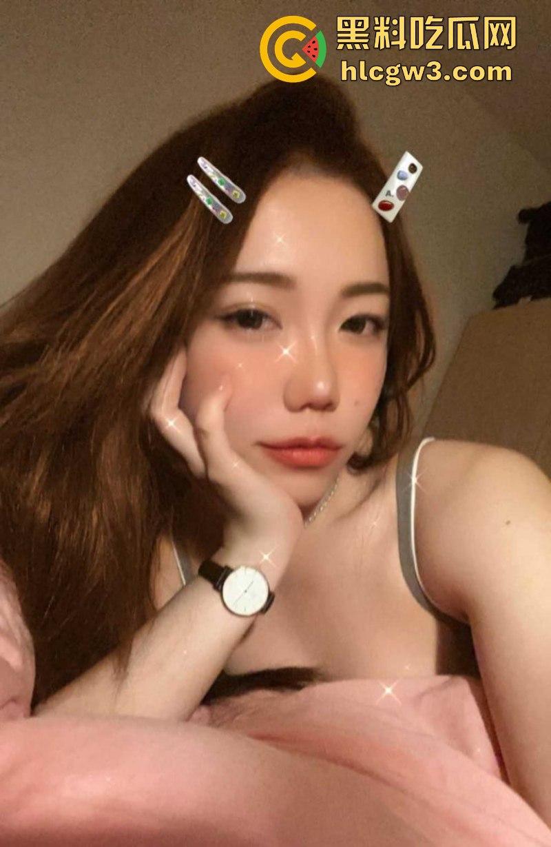 抖音网红【小温蒂】性感反差母狗 背着男朋友偷吃 口爆吞精舔脚毒龙 圆润美臀被疯狂后入！  第5张