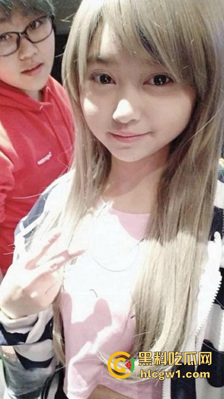 广西刺青小太妹【孙甜】被金主调教成母狗！骚劲儿十足，金主大哥玩够了就分享出来让兄弟们也瞧瞧！独家投稿！  第7张