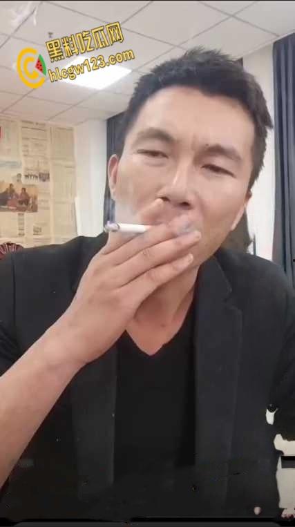 抖音狠人博流量 , 鞭炮嘴炸出血，脑残操作震惊全网 ！  第1张