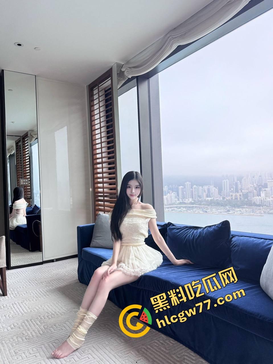 绿帽男爆料自家骚妻，19cm鸡巴酒店房内狂操暴露母狗本性，腿张成M型爽到抽搐！  第5张