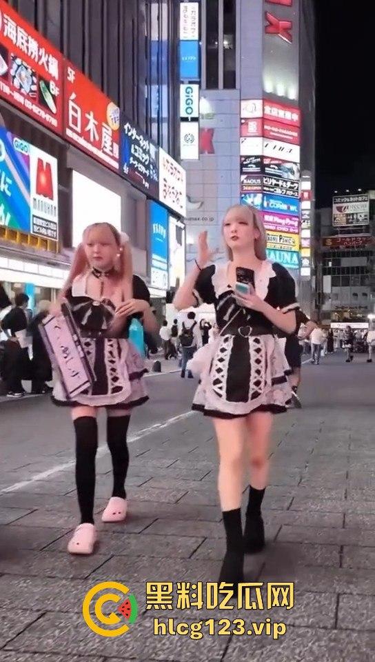 日本大白天就有站街女？兄弟们这也太爽了吧羡慕哭了！  第1张