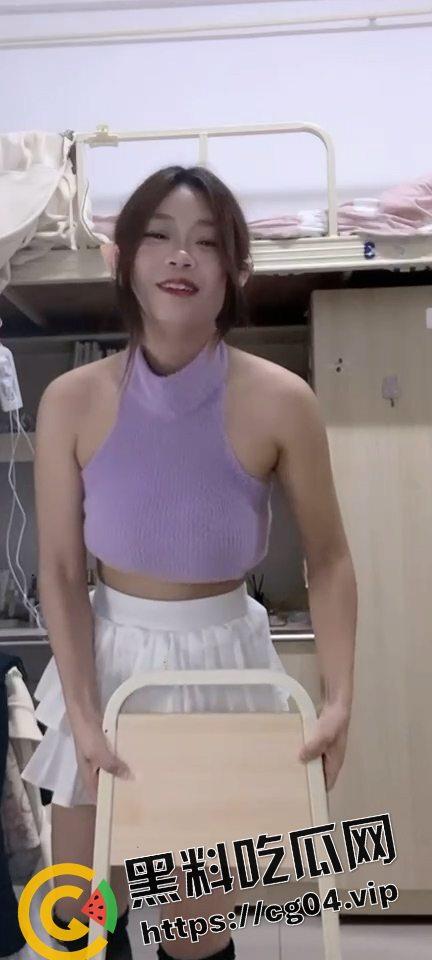 四川快手女大学生主播宿舍直播擦边 当着舍友的面淫叫 展示自己的内裤颜色 互联网算是让你玩明白了  第7张