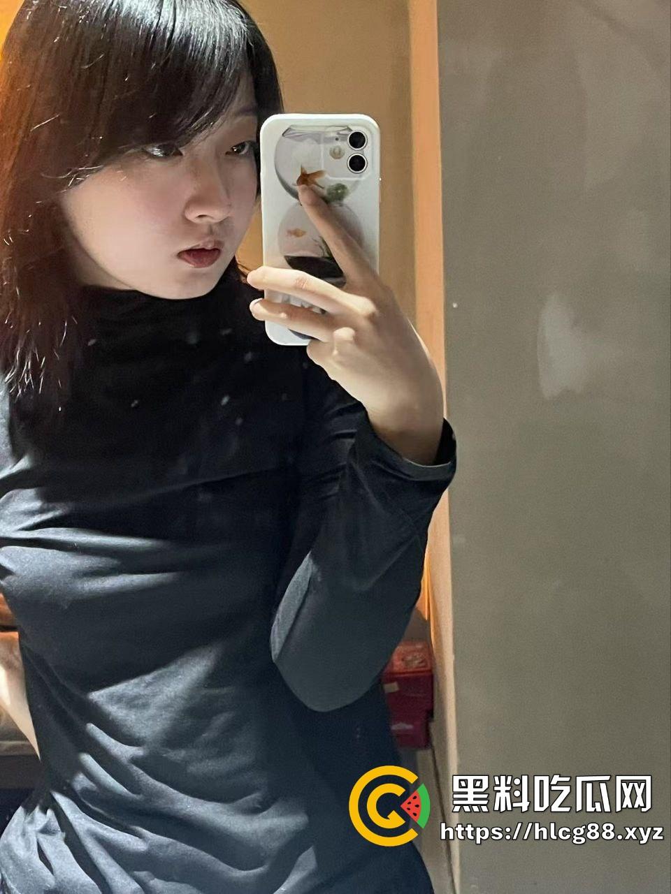 河北沧州黄骅23岁【张晴晴】考研路上的反差婊，操过多少人谁他妈知道！  第1张