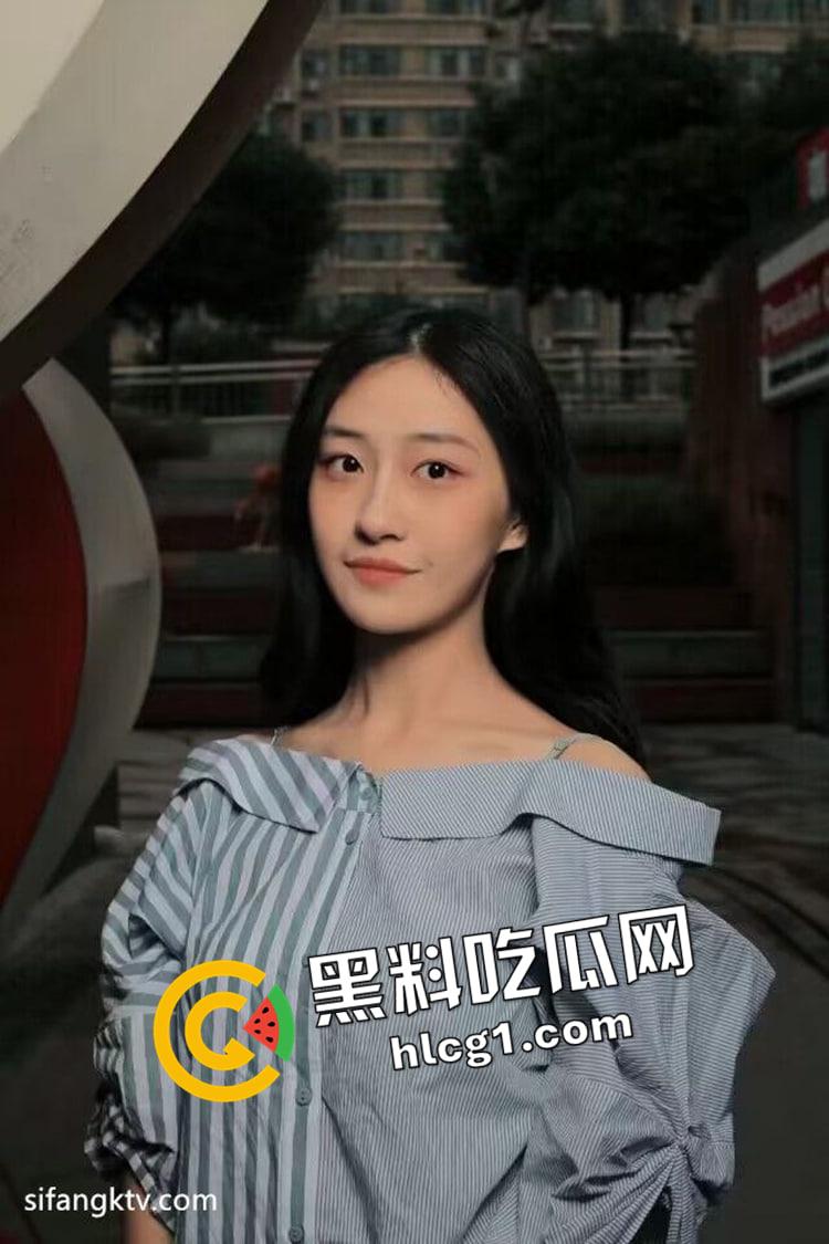 广东大学文学系知性美女 冰山美人的另一面 口活了得 私密视频被流出  第1张