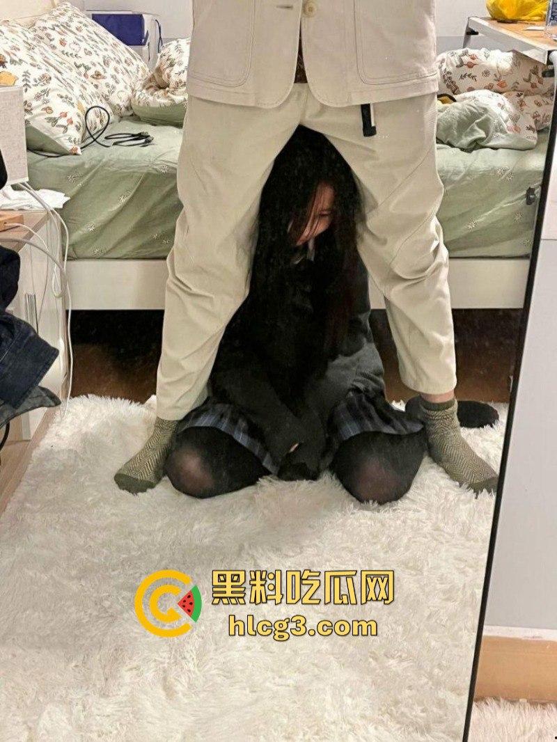 推特金主【采花小盗】让大学实习生女友各种口活 学母狗爬行 用圣水洗头洗脸毫无下限！  第40张