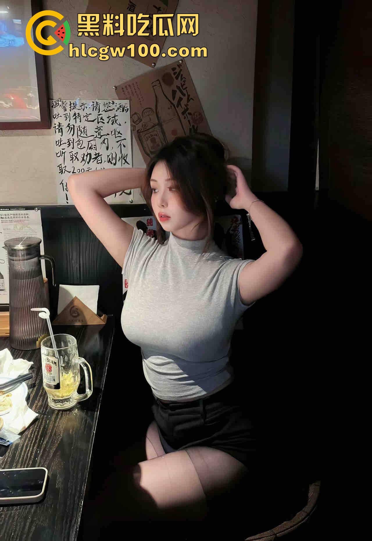 石家庄绿帽奴在线炫耀淫妻老婆边口边自慰 自己把自己玩高潮 脸红喘息骚到不行 瓜友们觉得这种老婆值几彩礼？  第2张