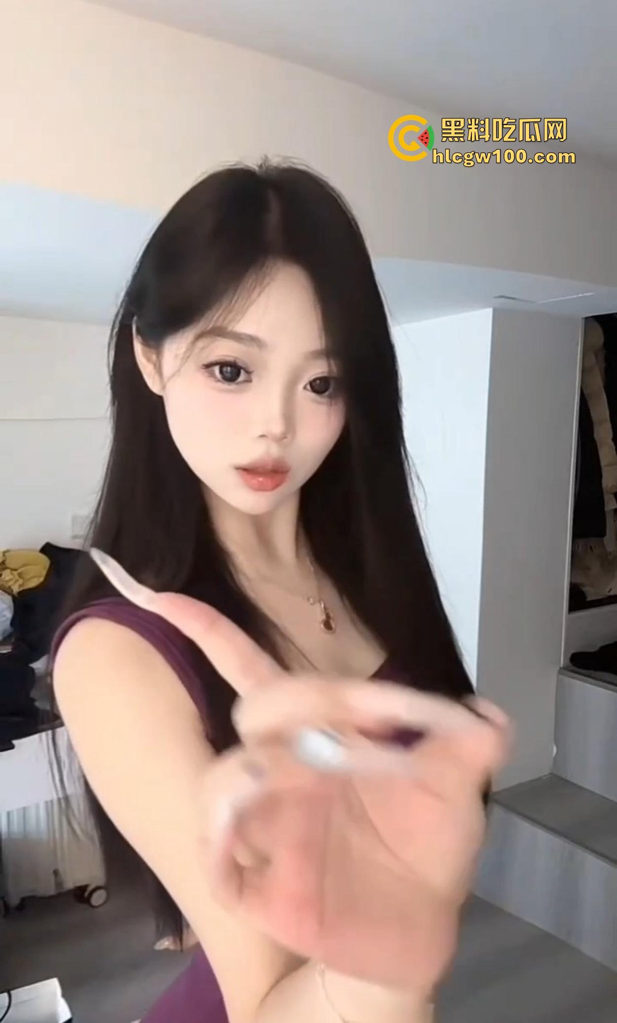 2025新年第一车震，河北【冀TF05906】车主田野激战，小蜜骑电动车赴约挨操，村口卫生纸撒一地！  第2张