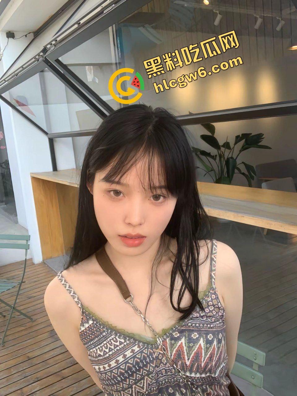 抖音爱cos的服装反差婊贱货『那由多』伺候榜一大哥猛吸睾丸 上位后插粉穴娇喘吁吁！原创独家曝光！  第4张