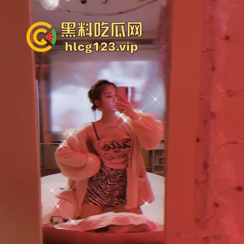 抖音推特御姐【禧阿妹】3P肛交私密流出，情趣自慰被炮友狂干画面火辣！  第10张