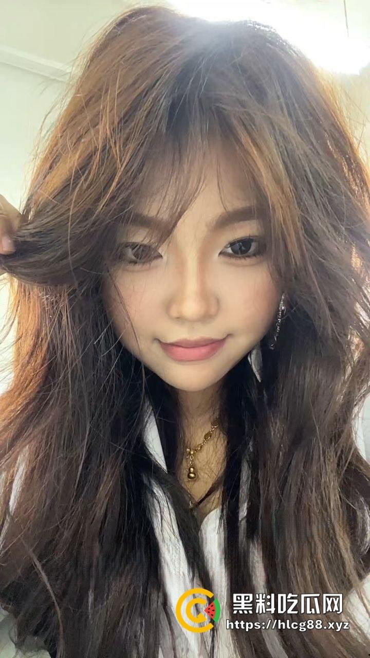 湖北师范大学学生妹【李佳莹】骚炸天，酒后捆绑SM调教，无套内射操翻这贱货！  第2张