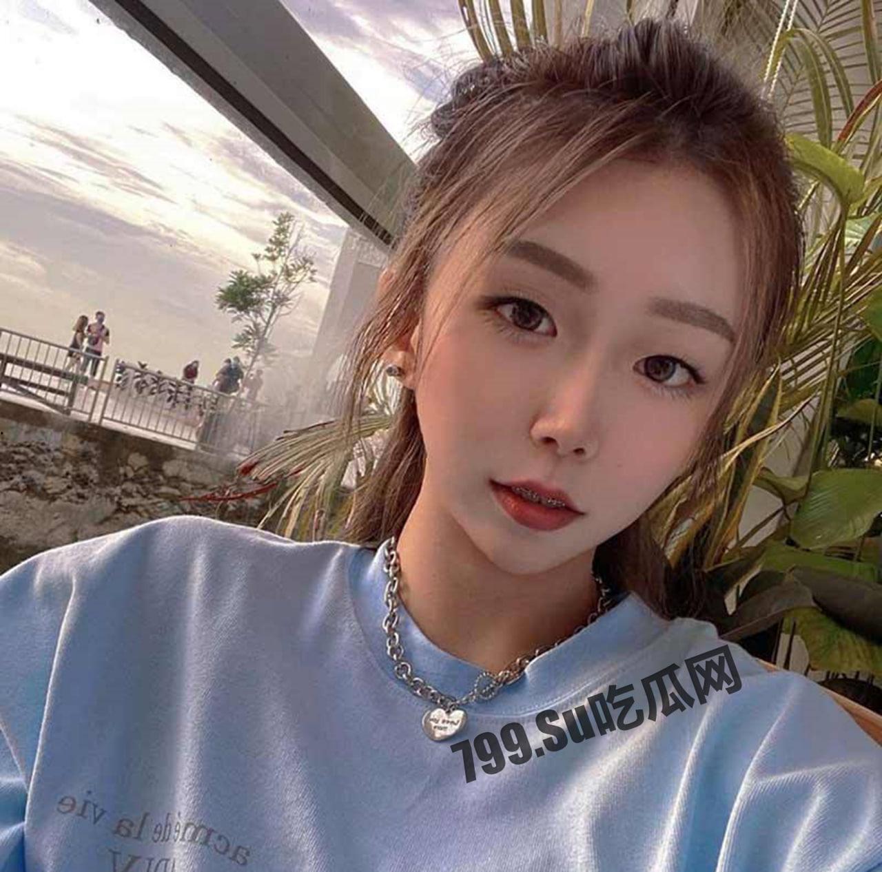 大学生「陈安妮」网络招聘  模特试镜 视频泄露 大学美女裸露特写 第2张