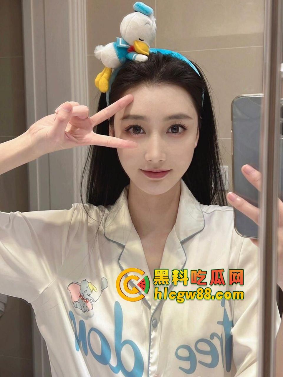 西安打气女『欧阳俞』吸完气球立马开干，日逼吃棒套餐不带喘，口水拉丝摇头吃嗨，这个真的专业！  第5张