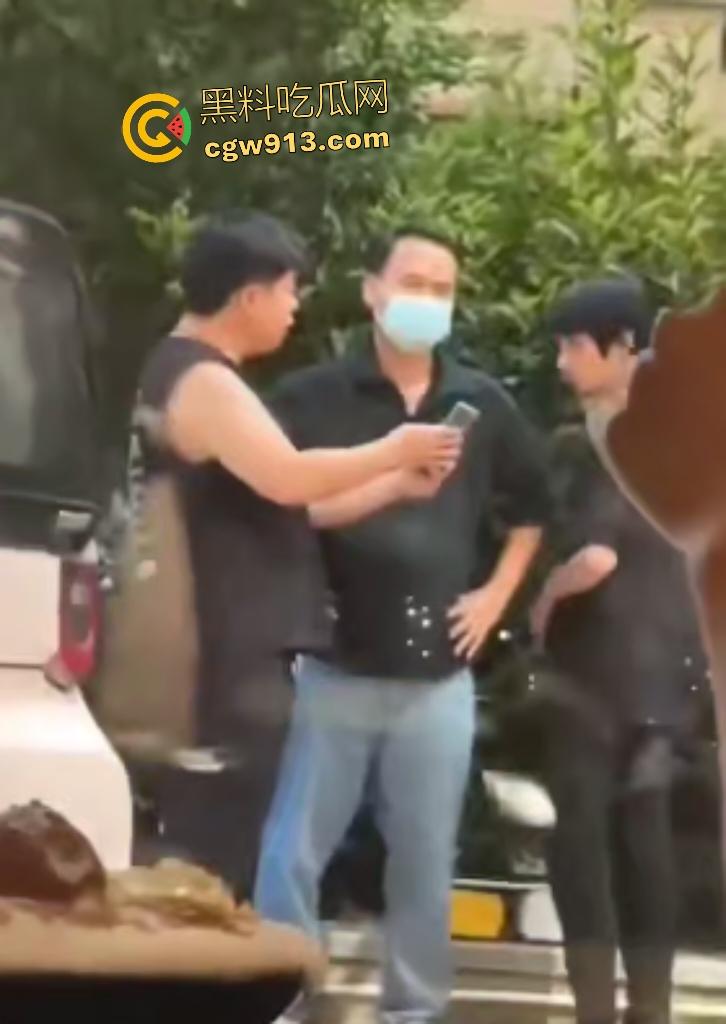 启东二喜甜品店老板娘【王文娟】，33岁沉迷18岁小鲜肉！婚内出轨被抓现行，欲杀女儿独吞小三！  第3张