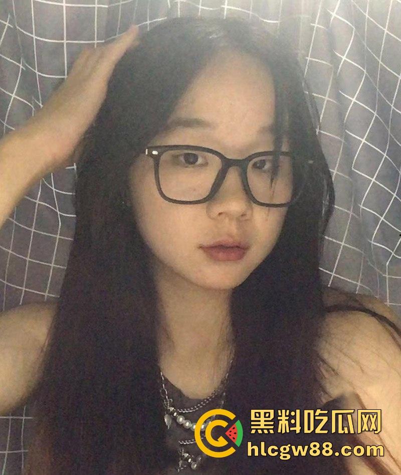 上海酒吧捡漏变噩梦！白丝学生妹李丹竟是生化母体，在校女大卖骚养生，炮王们怕是要躺平等通知了！  第6张
