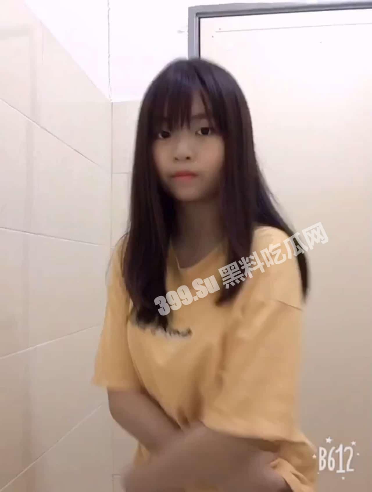 香港 东华三院马振玉纪念中学 钟巧盈 反差妹子自拍被渣男炫耀泄漏  第5张