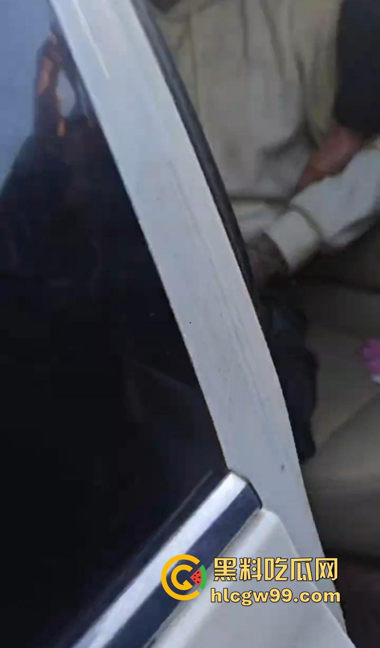 潮汕男子飙车狂言车300万撞死人保险赔，结果被英歌队打到脑震荡，现在出院嚷嚷黑势力又被围了！  第14张