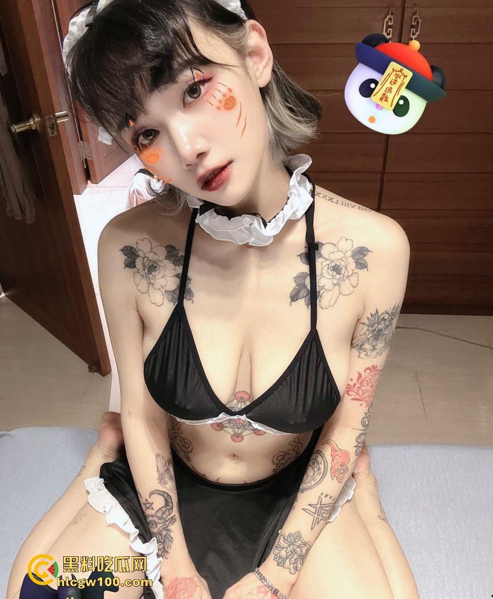 台湾【桃园娜美】大尺度视频曝光，清纯脸蛋下藏着风骚母狗灵魂，骚穴美乳全开，镜头前浪叫得让人鸡儿直挺！  第3张