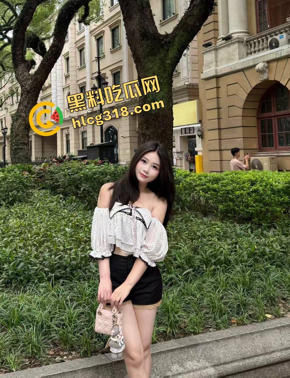 宜兴丁山职校『韩佳』极品校花下海，酒店陪玩高富帅，嫩穴紧致配高颜值，鸡巴慢推摩擦感直冲脑门！  第2张