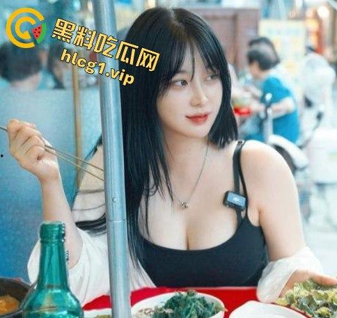 韩国巨乳模特『 Hyeon』楼梯口交视频流出！高冷美颜配极品身材！瘦高奶大性感尤物搔首弄姿尽显风情！  第4张