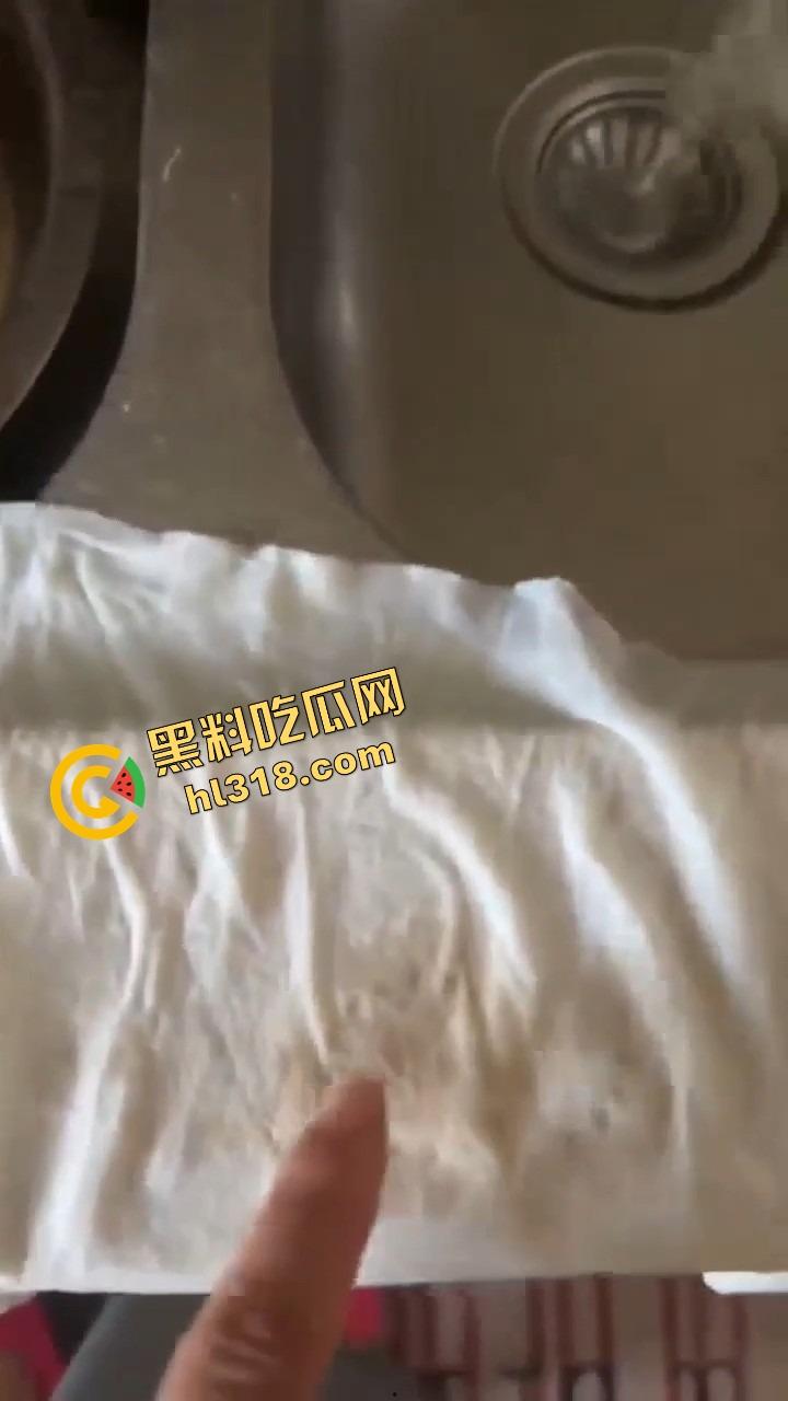 杭州余杭区自来水一夜变屎汤，老百姓刷牙直接口对口传承，做饭一锅屎，洗澡原地泥浆浴！  第13张