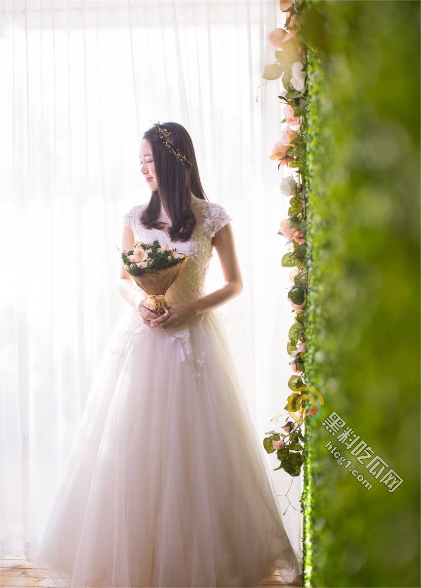 反差婊母狗吴新园曝光！职业护士化身骚母狗JK，绿帽老公泄密视频全网疯传！  第4张