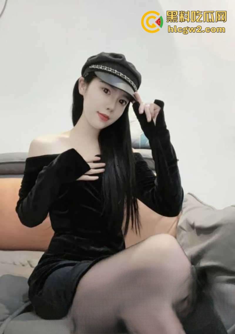 前男友曝光！山东航空学院毕业生【袁文文】因傍上大款抛弃男友 被前男友发现在按摩店做鸡  第10张