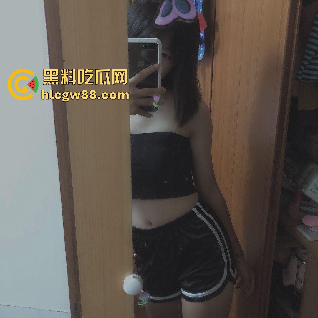 西安职业工程学院大一学妹【林婉婉】清纯反差母狗玩网络调教 自慰露脸视频被金主曝光泄露  第5张