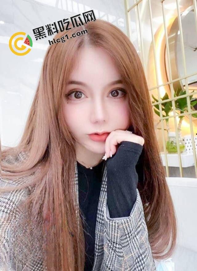 浙江大学新闻传播学院 混血美女『韩雯萱』双洞齐开 金主曝光性爱视频  第1张