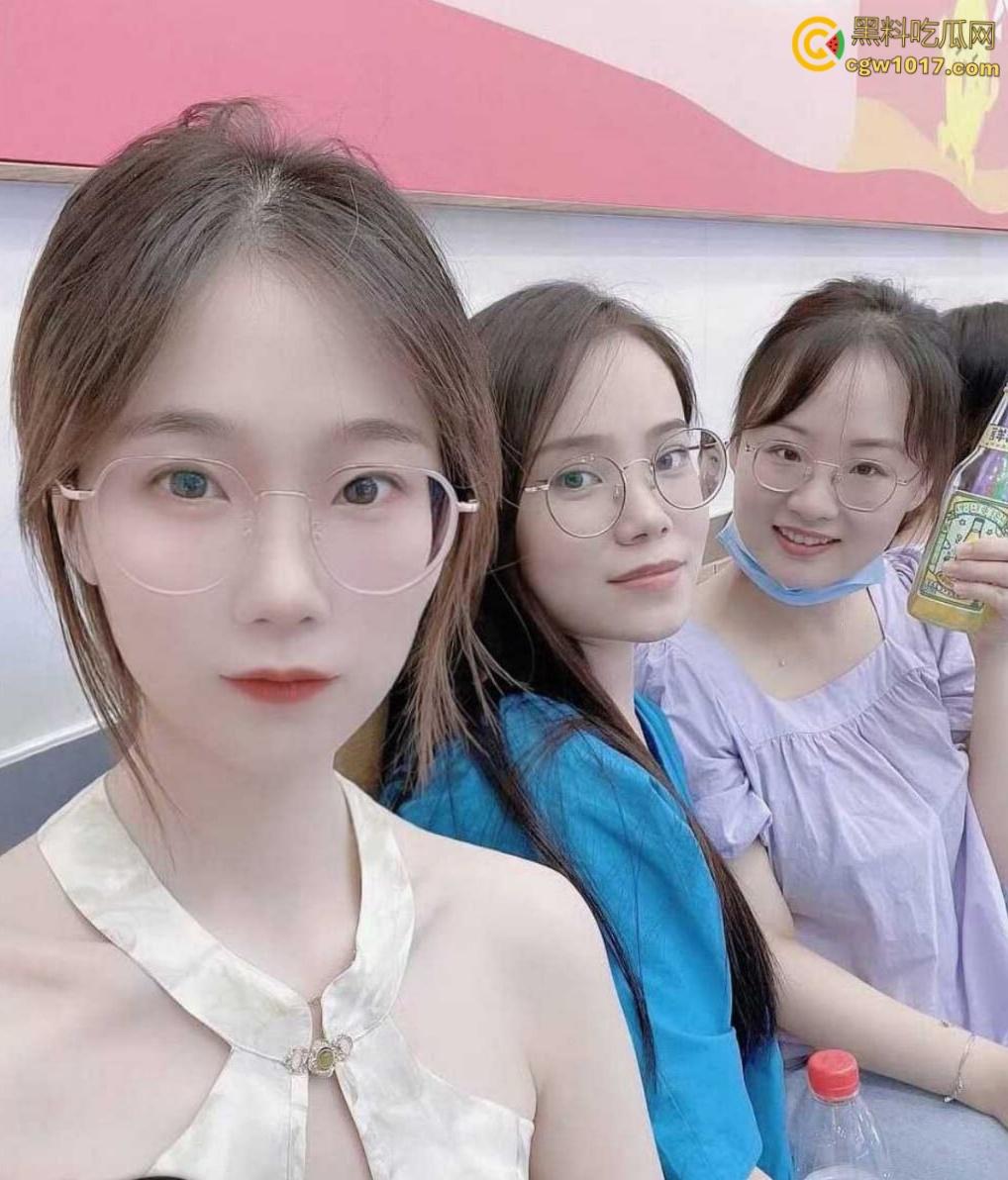 天津医科大学【陈思颖】，长相清纯反差十足，在床上是让人享受的小妖精，捆绑调教后趴在床上被无套内射 ！  第1张