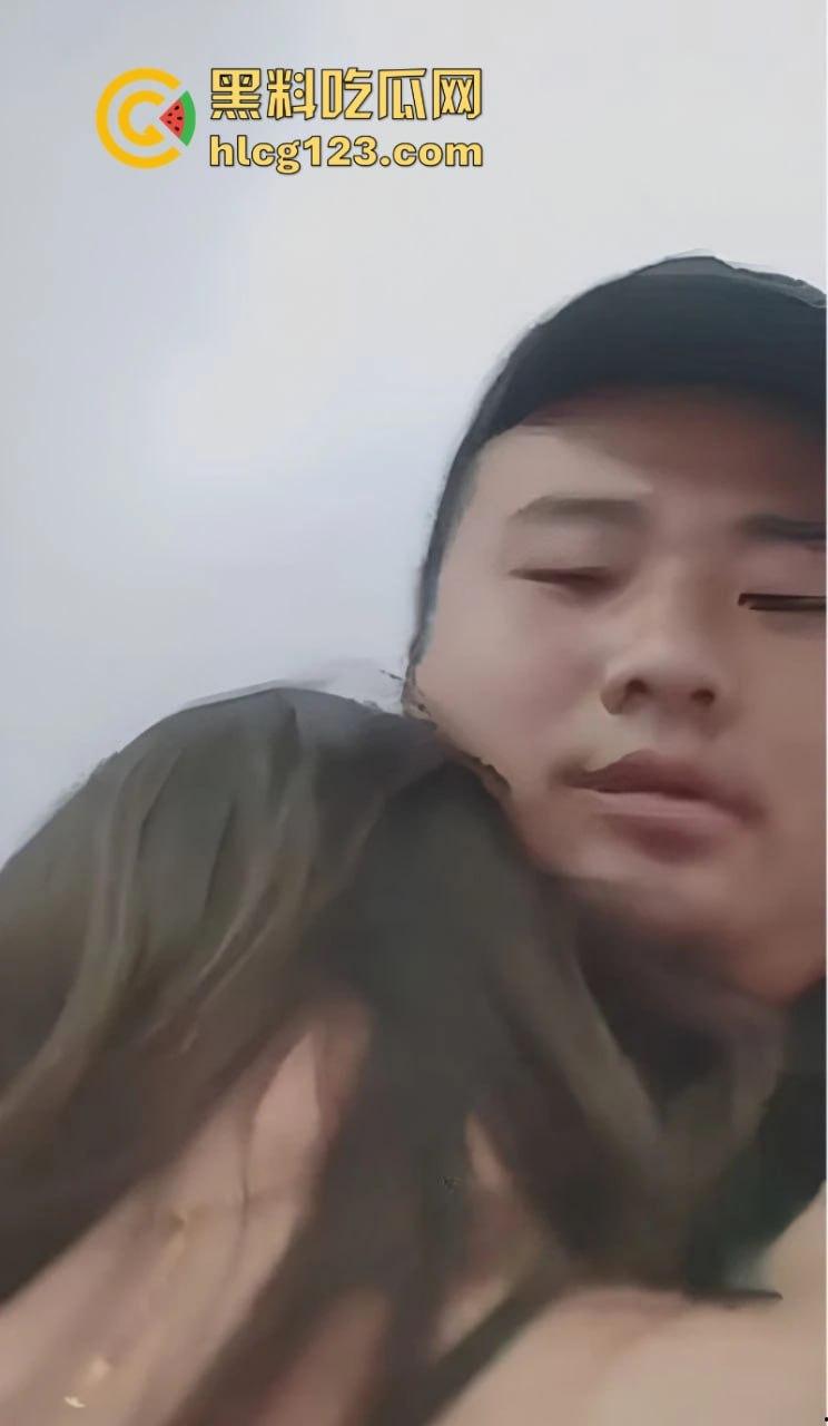 保安大哥白嫖醉酒白富美女业主 操逼实况视频曝光 高清插逼 淫水喷射  第4张