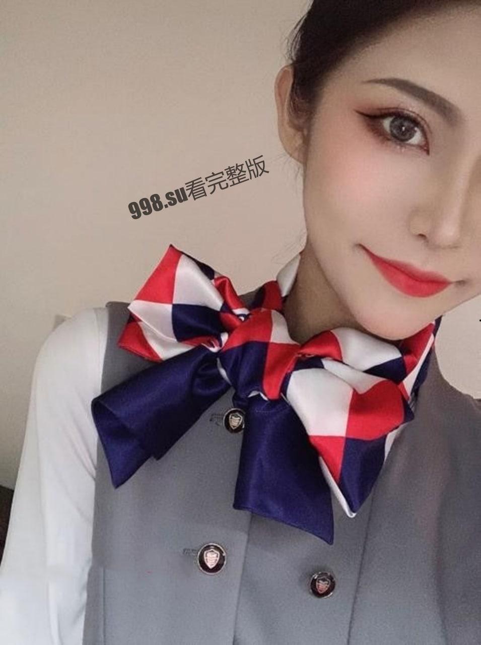 极品反差 北京航空学院 大四实习空姐杨萌被机长潜规则视频流出  第1张