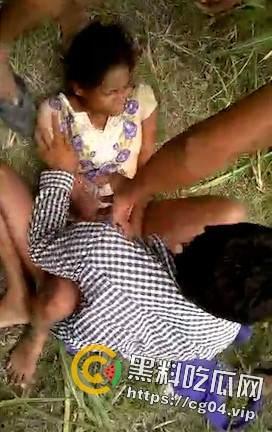 真实强奸！ 永远少不了印度阿三和黑鬼的身影  女人反应绝对刺激 第5张