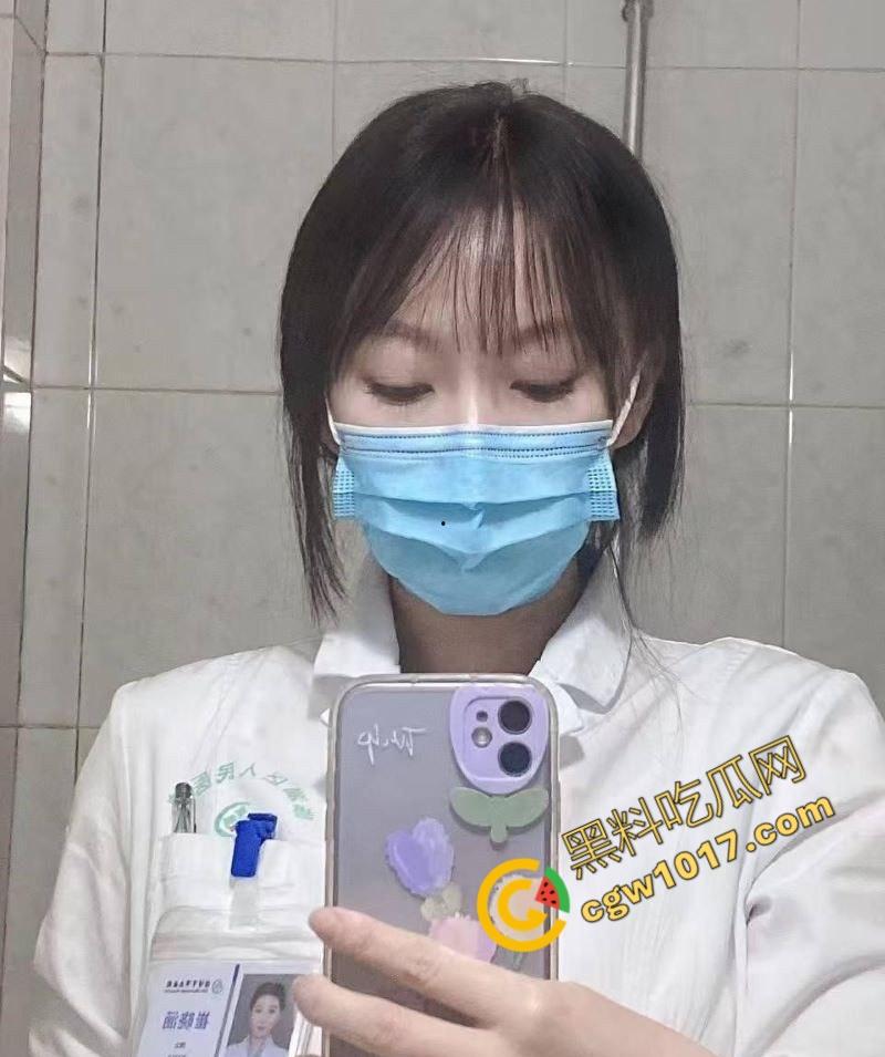 淄博医院职工【崔晓涵】出轨丑闻震惊网络！已婚美人与外科同事激战视频曝群，激情四射，医院群组炸锅  第4张