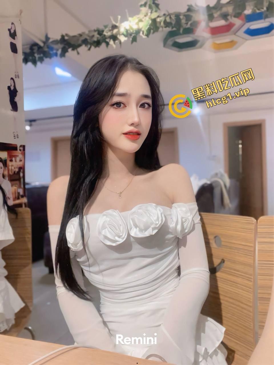 网友投稿曝光！柬埔寨金边的骚婊网红『曹惠恩』出水芙蓉 性爱惨遭泄密曝光！  第1张