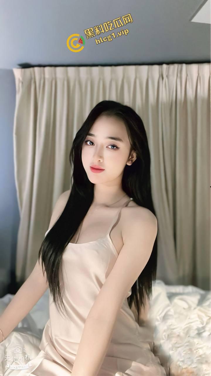 网友投稿曝光！柬埔寨金边的骚婊网红『曹惠恩』出水芙蓉 性爱惨遭泄密曝光！  第3张