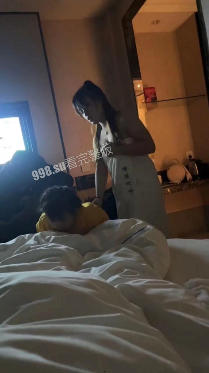 离离原上谱！女子出门约炮竟带娃！ 中国好媳妇不忘回家给老公做饭  第2张