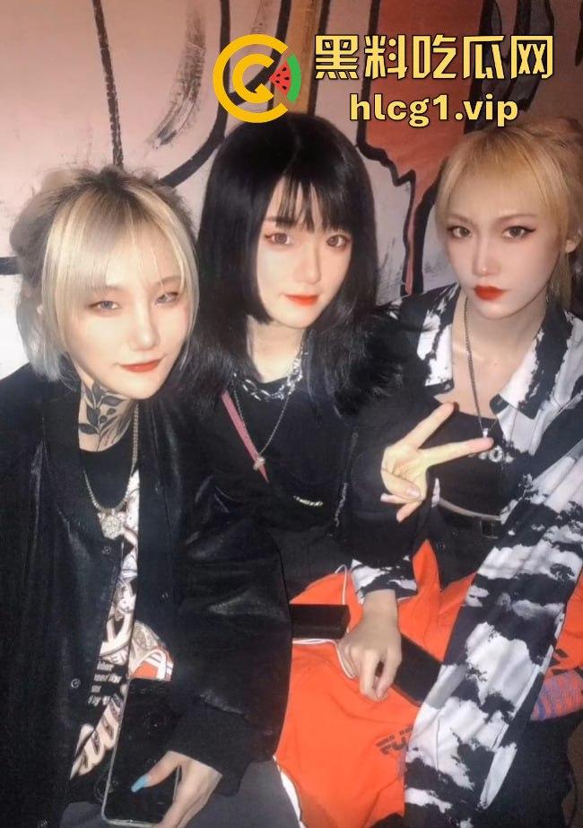 抖音女Rapper『尔晴没吃饱』花臂纹身女神的双面人生！前男友啪啪视频流出，反差婊形象大曝光！  第3张