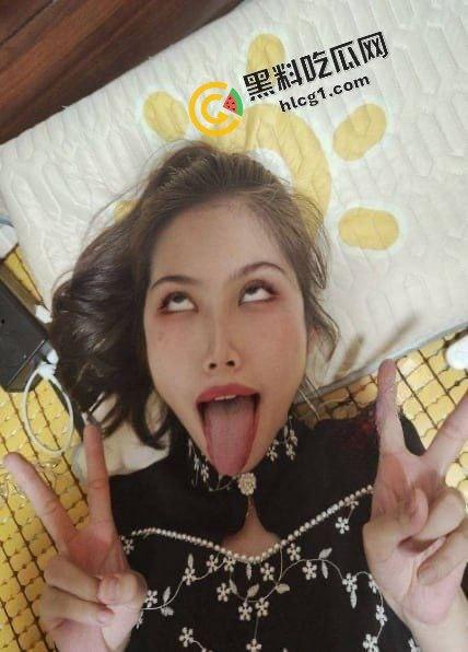 山西农业大学反差女学霸 蒋惠雯 人前五好学生 人后淫贱母狗 主人SM爆操视频曝光  第2张