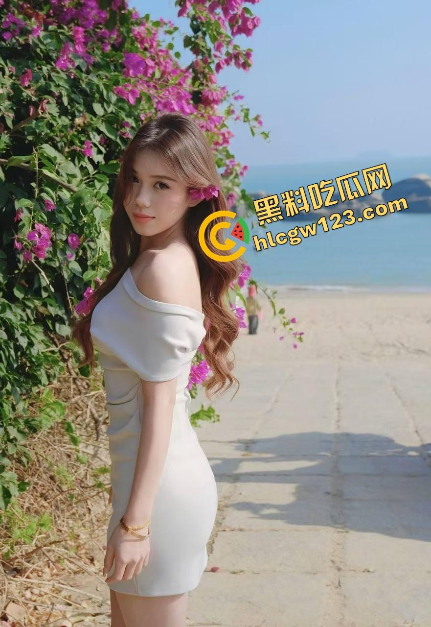 嫂子这腰臀比太顶了，哥哥出差不在家，我直接后入她的大肥臀，忍不住拔枪狂干！肥臀即正义！  第6张