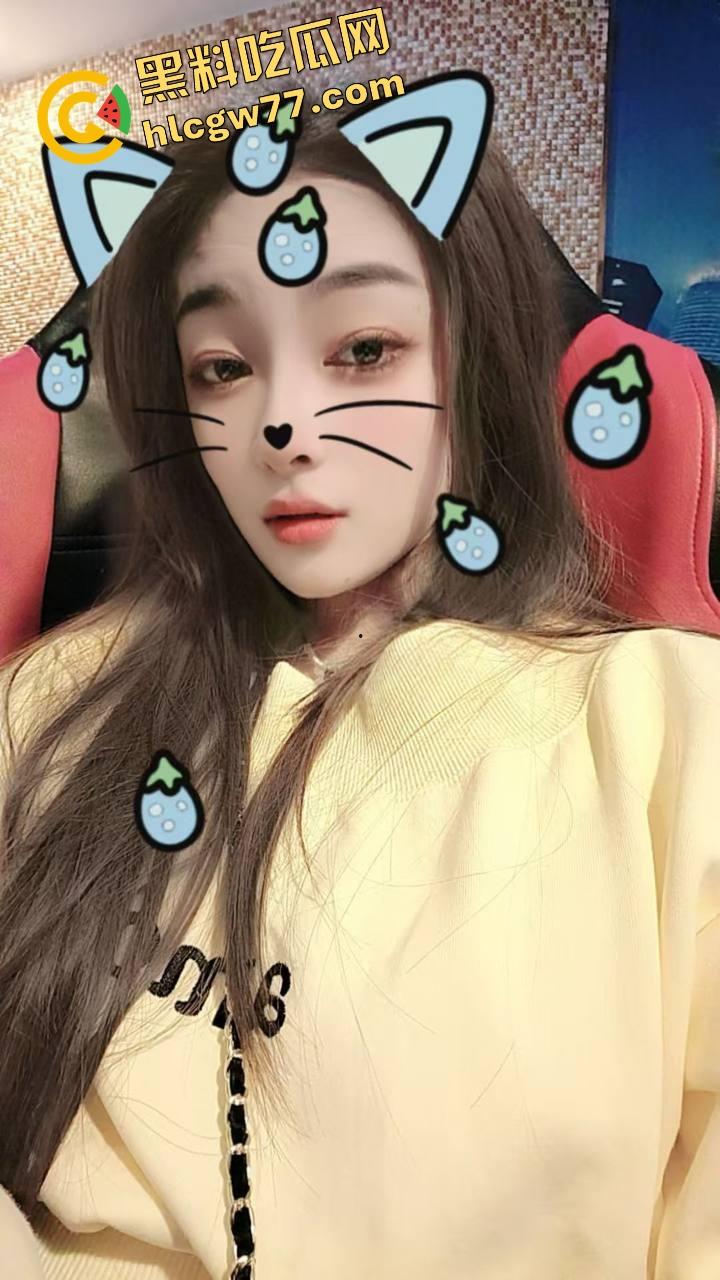 日本骚留子玩疯了，垃圾桶里骚穴倒插成肉便器，蜜穴开张求陌生人爆射！  第4张