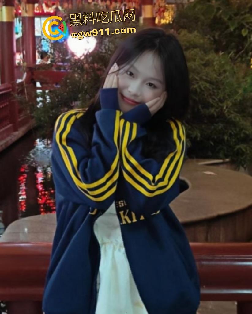 广东科技职院清纯校花【边思雨】惨遭学长调教！从纯情少女变淫荡性奴，深喉吞精，后入猛插流水！  第2张