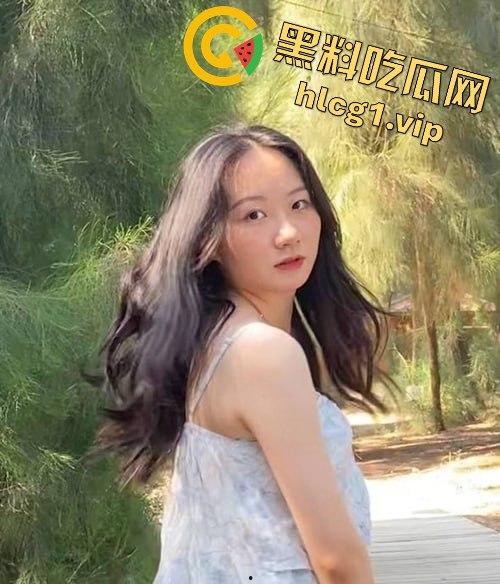广西反差美女「赵晓玲」被包养真相曝光！奶茶店老板娘人设崩塌！被金主无套抽插叫声撩人！  第4张