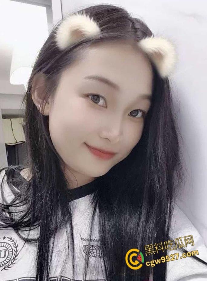 上海商学院【于贝】，被渣男跑路只能裸贷打胎，自拍全裸洗澡视频抵押，自慰骚穴完美露脸 !  第3张