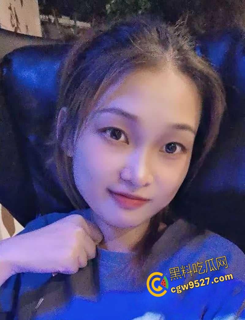 上海商学院【于贝】，被渣男跑路只能裸贷打胎，自拍全裸洗澡视频抵押，自慰骚穴完美露脸 !  第4张