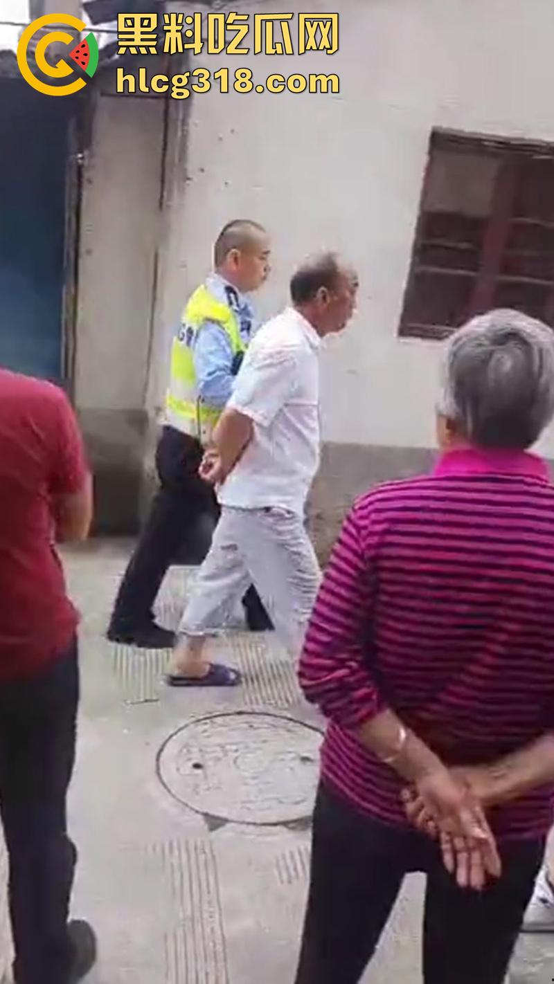 江苏吴江老猛男，70大爷火力全开，爆干妓女导致其颅内高潮，引发脑溢血当场抽搐死亡，太猛了！  第2张